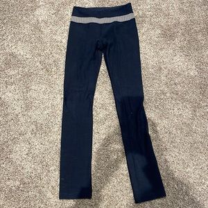 Navy bootcut Lululemon leggings